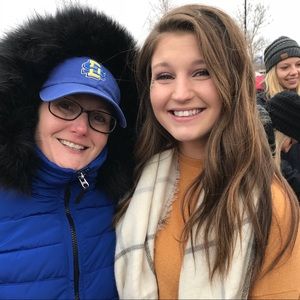 Meet your Posher, Taylor